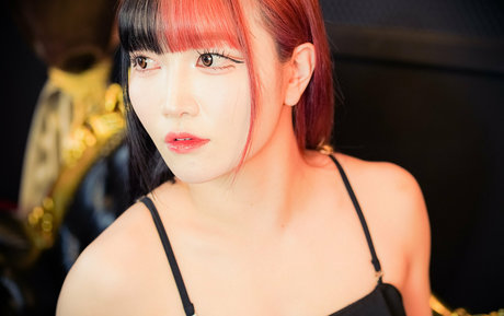 Maki Itoh xxx star img