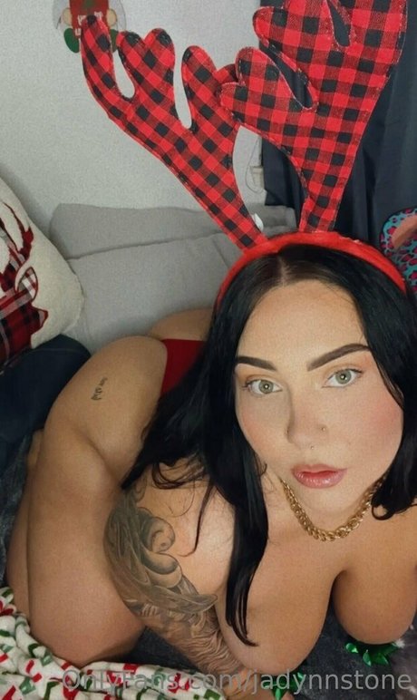Jadynn Stone art actress pic