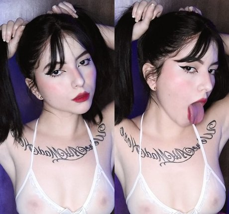 Mia Reid erotic model photos