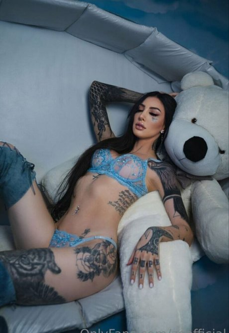 ZOO naked star photos