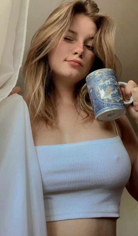 DevDasha nude pornstar pics