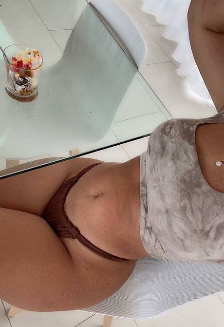 Catherine Mcbroom naked pornstar pic