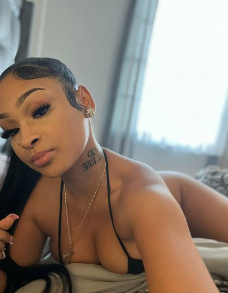 cuckold free onlyfans hot naked pic