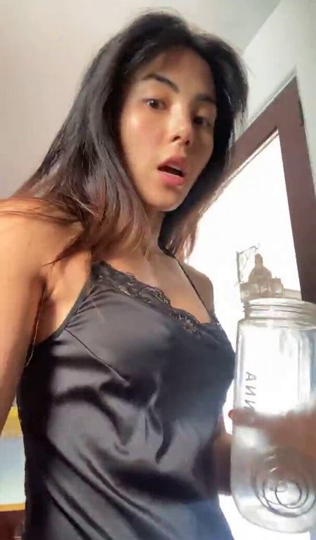 Anna Akana star top gallery