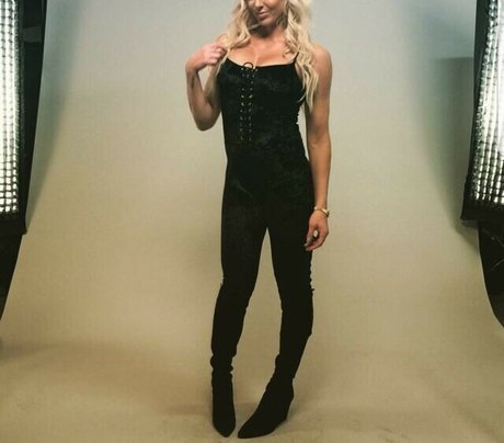 Charlotte Flair nudes actress archive