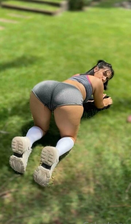 holly bratty beautiful star galleries