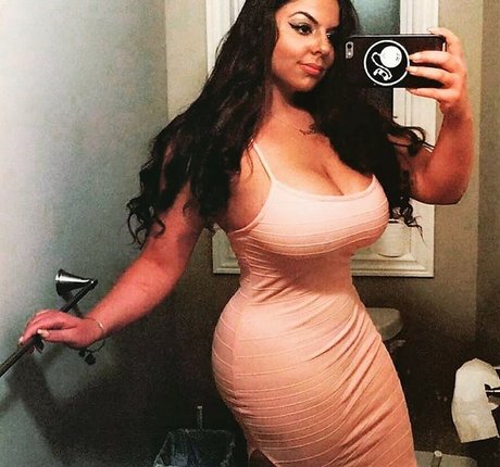 iloveteniah beautiful actress gallery