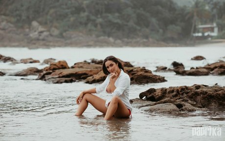 Talita Moraes pretty star pic