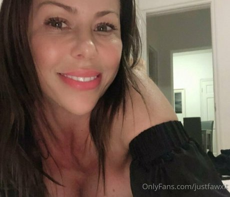 justfawxit model exclusive archive