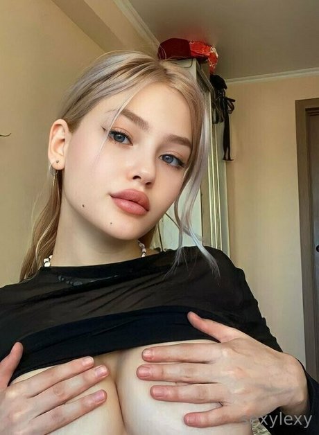 blondiesasha pornstar free archive