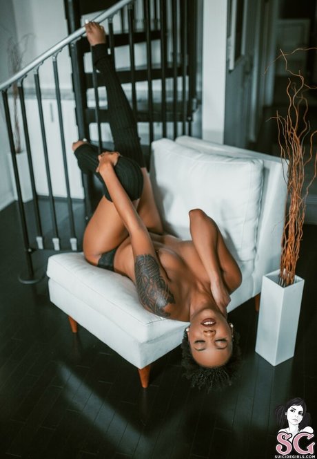 Naomi SG porn star galleries