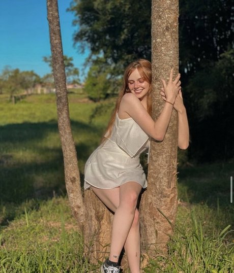 Lorena Orsi hd model pic