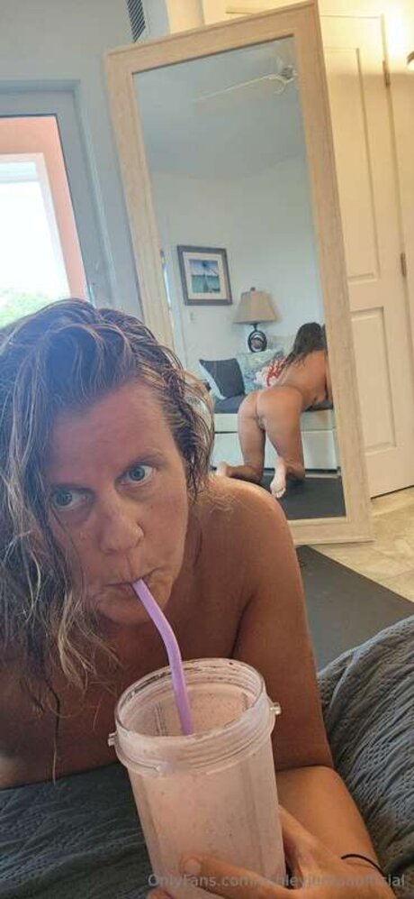 ashleyjordanofficial sexy pornstar photo