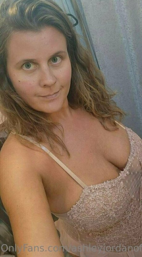 ashleyjordanofficial porn actress galleries