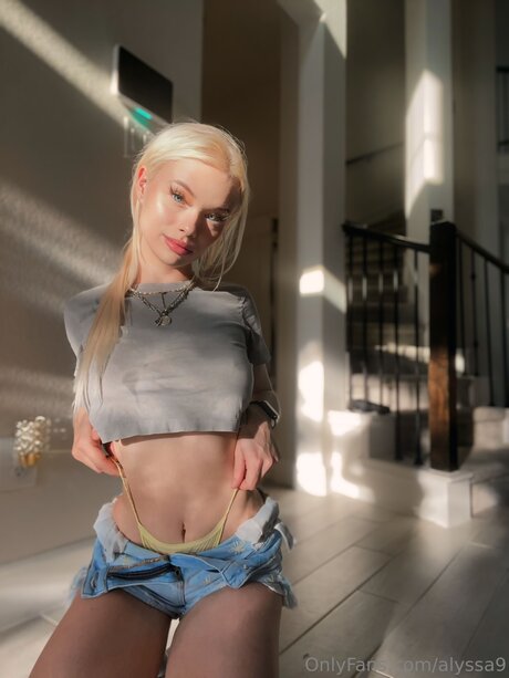 stars onlyfans beautiful naked image