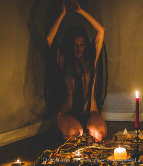 spicenovageektv sex actress gallery