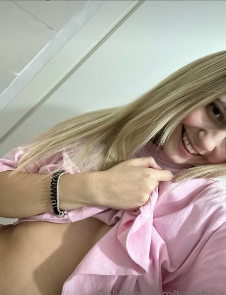 blonde mom onlyfans art naked picture