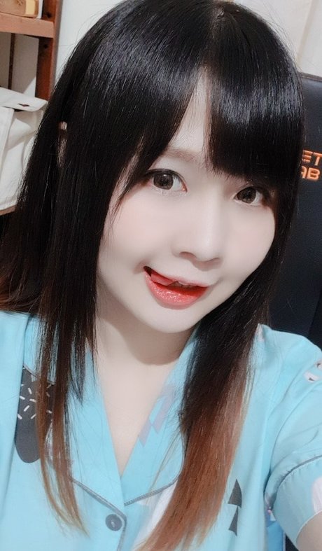 Clarissa Punipun pornstar free photos