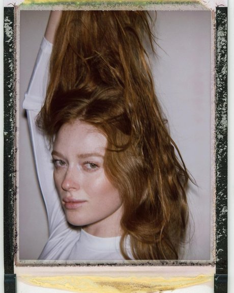 Larsen Thompson sexy star image