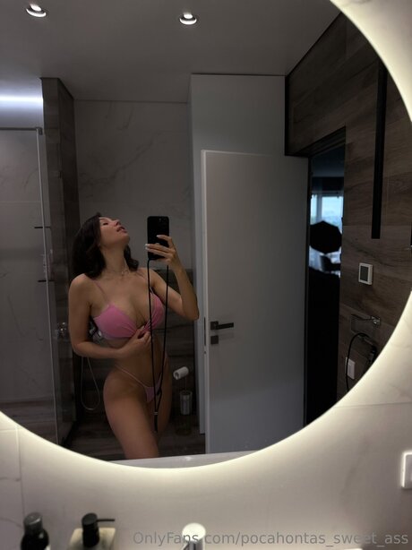 Pocahontas Sweet Ass pretty model image