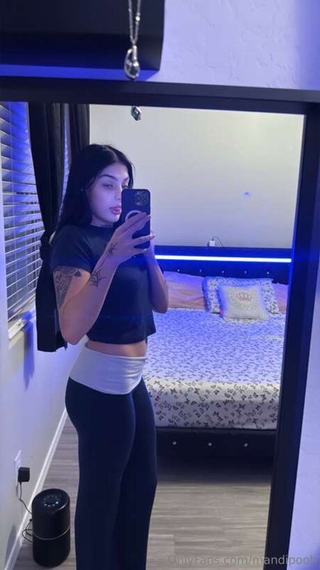 Mandipooh porn actress pic