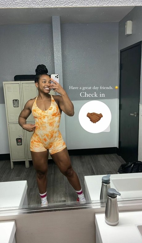 aaaaayevuh sex model images
