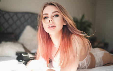Misscoookiez model sexy photos