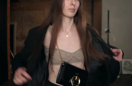 Aloona Larionova naked actress pictures