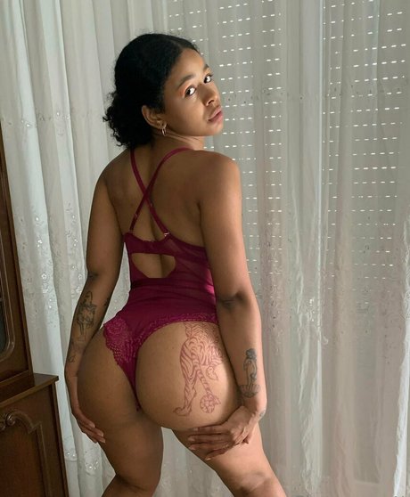 yourcleopathra xxx actress image