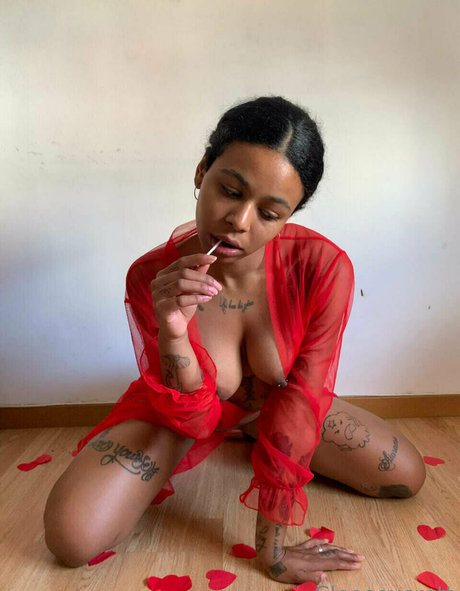 yourcleopathra star nice pictures