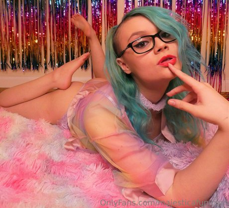 granny big tits onlyfans naked image