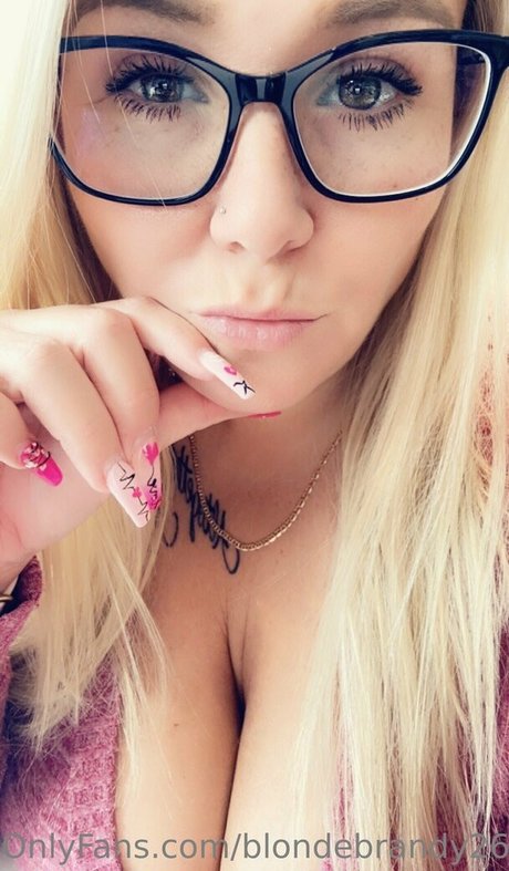blondebrandy269 star exclusive images