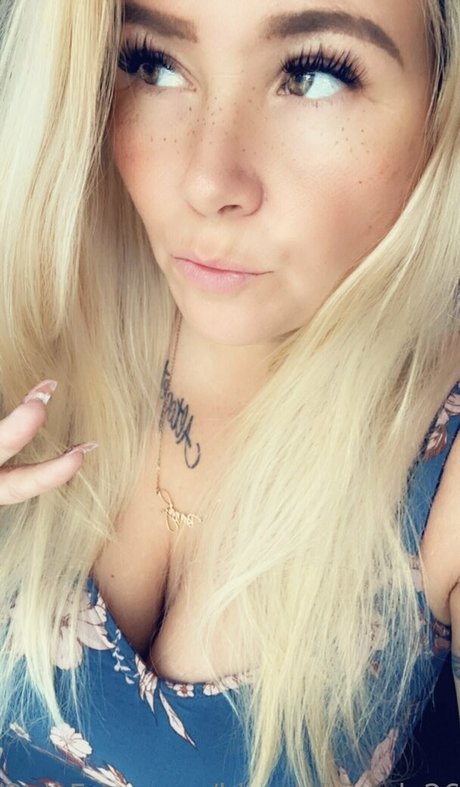 blondebrandy269 hot actress galleries