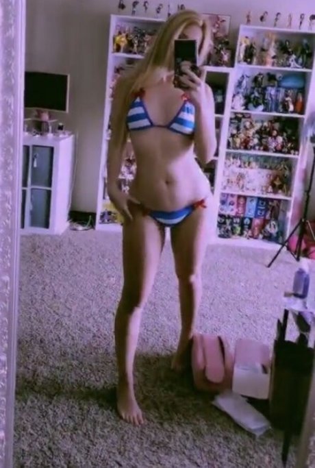 Everyday Harleyquinn star naked images