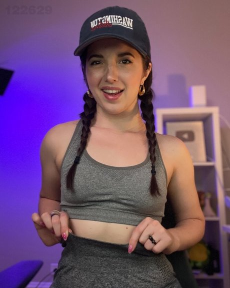 Slight Sounds actress galleries