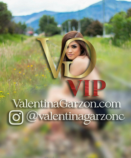 valentgarzonc model sexy archive