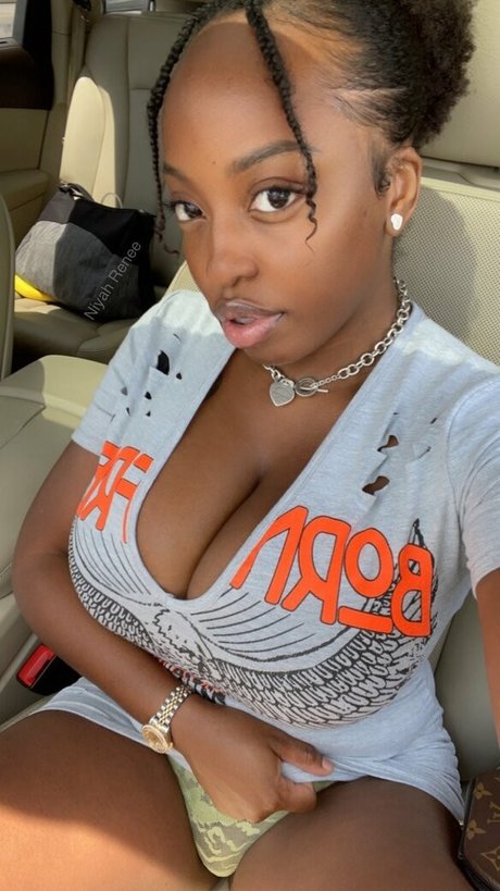 niyahrenee perfect star pic