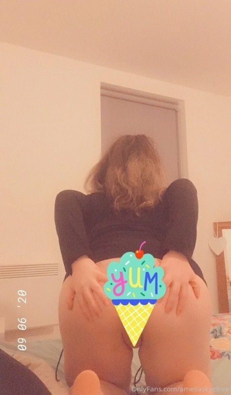 ameliaskye98 star naked photos