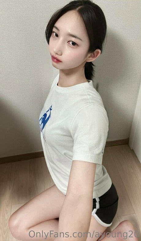ayoung20 sexy star pics