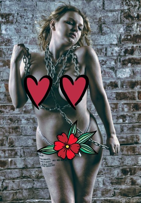 lyrictiana exclusive pornstar images