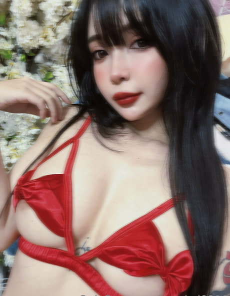 umekoj0910 porn model photo