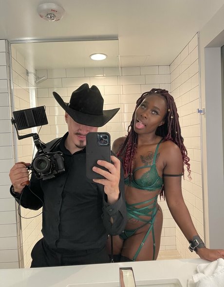 conquerhermind xxx actress image