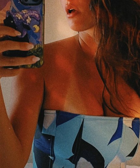Grace Coffey hd star photos