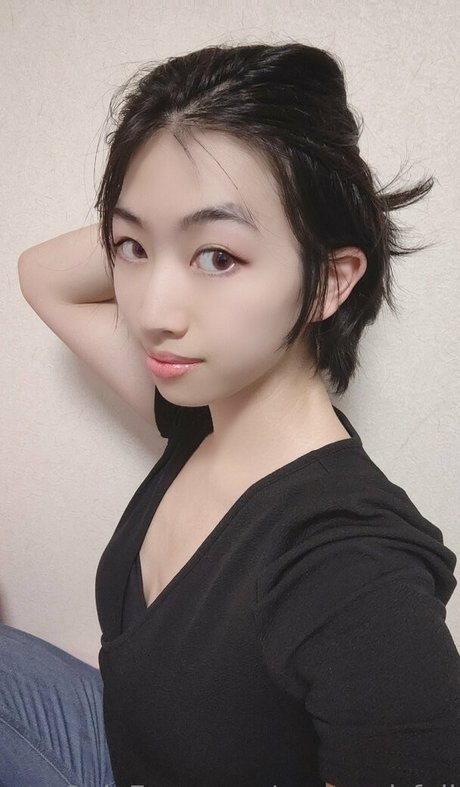 megami fuji top profile image