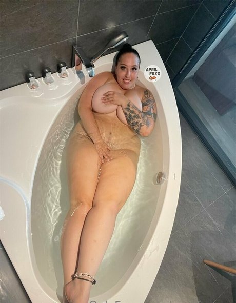 aprilfoxxxx pornstar adult pics