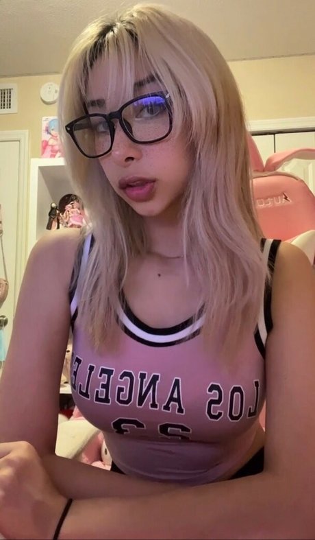 Rina Magi nudes star pictures