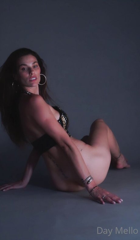 Dayane Mello pornstar free photos