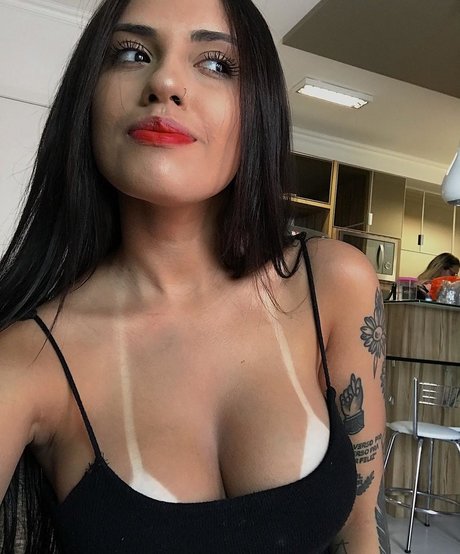 Vitoria Marcilio top actress gallery