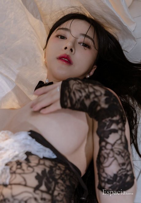 asian lesbians onlyfans beautiful naked img
