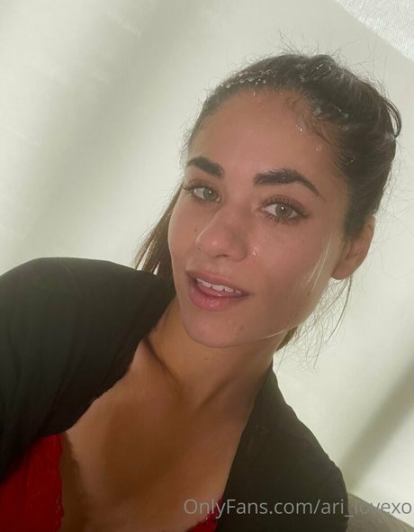ari lovexo porn star photos